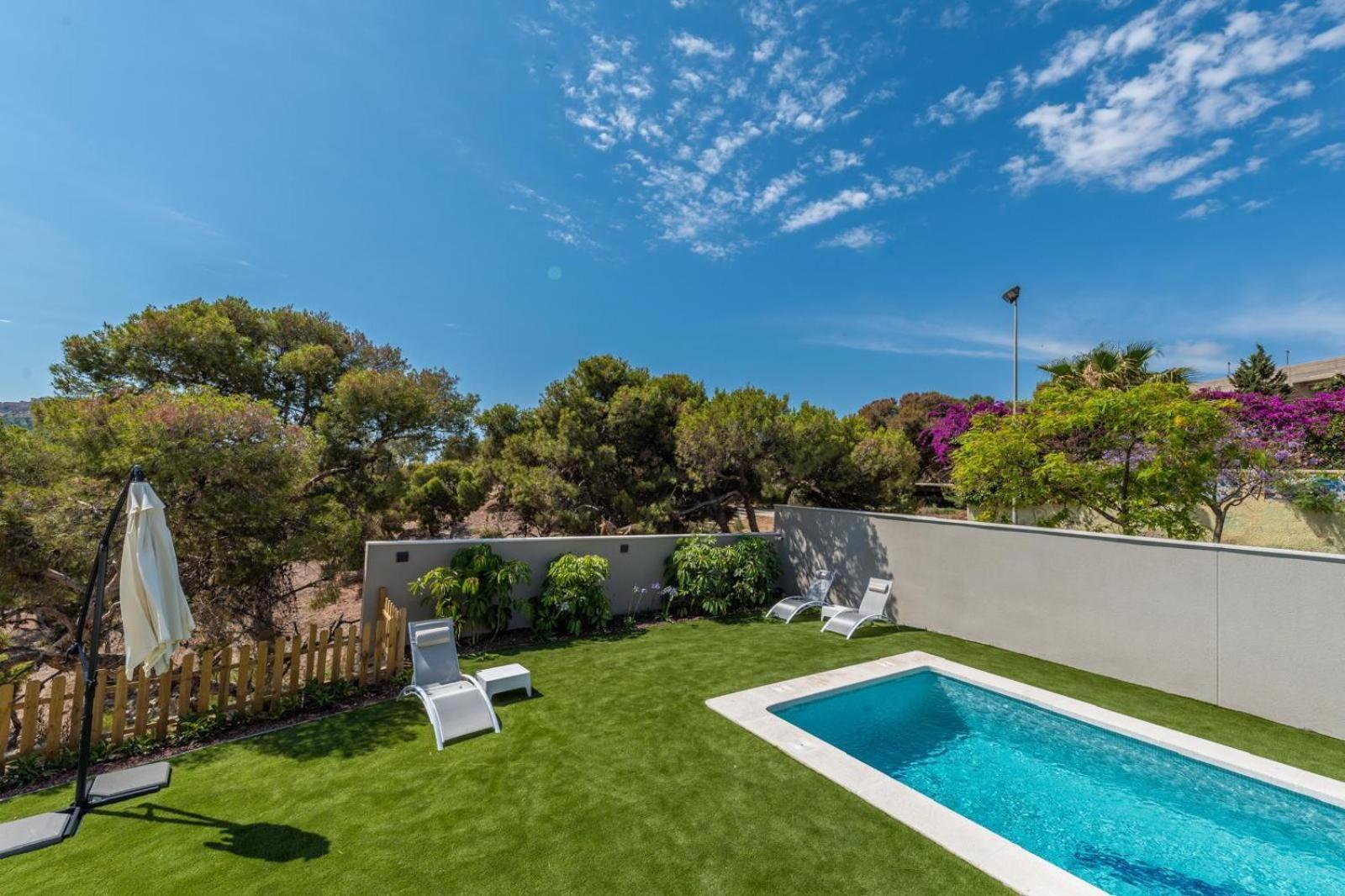 L'Alcor Aparthotel Alicante Exterior photo